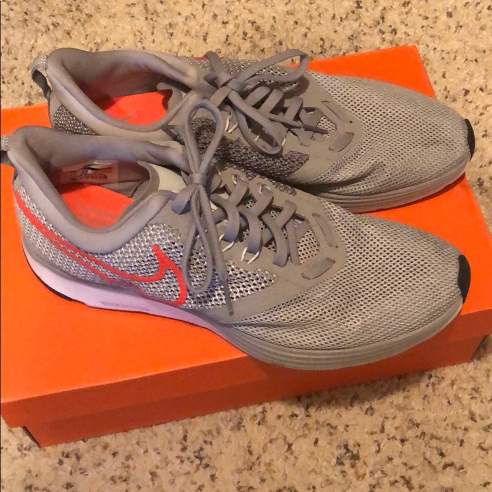 Nike Flex running shoes for men!